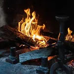 Вилла La Chartreuse Des Moulins Montazeau